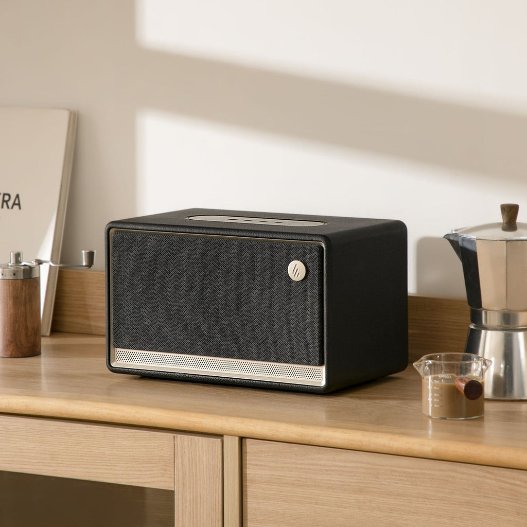 Haut-parleur sans fil de table Edifier, audio haute résolution Bluetooth 5.4 et 12 heures d'autonomie, son cristallin, connectivité multiple pour bureau à domicile et extérieur