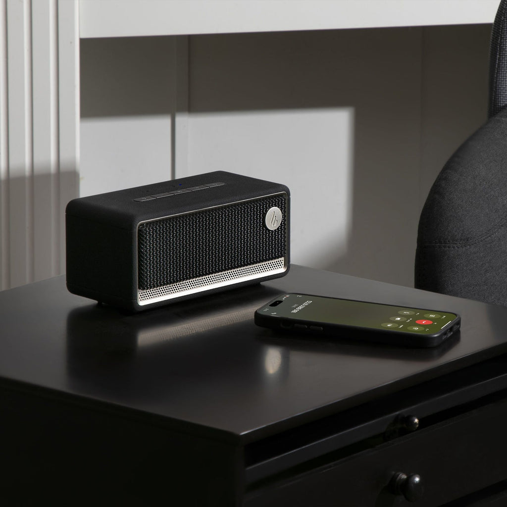 Enceinte Bluetooth Edifier, portable avec jumelage stéréo, étanche à la poussière et à l'eau IP66, autonomie de 9h, BT5.4, 34W RMS, connexion double appareil, lumière d'ambiance pour la maison, les fêtes, l'extérieur, la plage