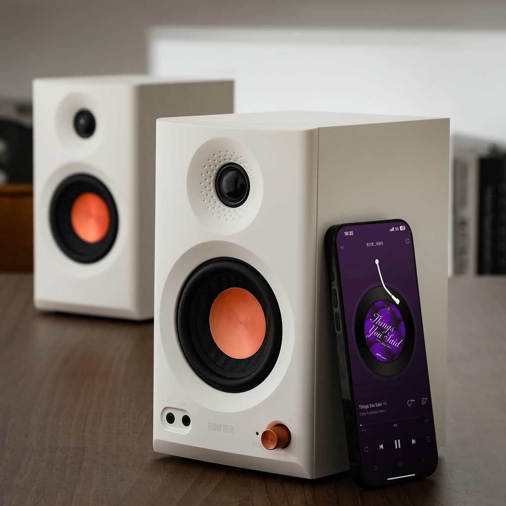 Enceintes de monitoring studio amplifiées Edifier MR3, certifiées audio haute résolution, enceintes de bibliothèque actives Bluetooth V5.4, enceintes d'ordinateur 2.0 avec sortie casque, entrées RCA AUX TRS équilibrées