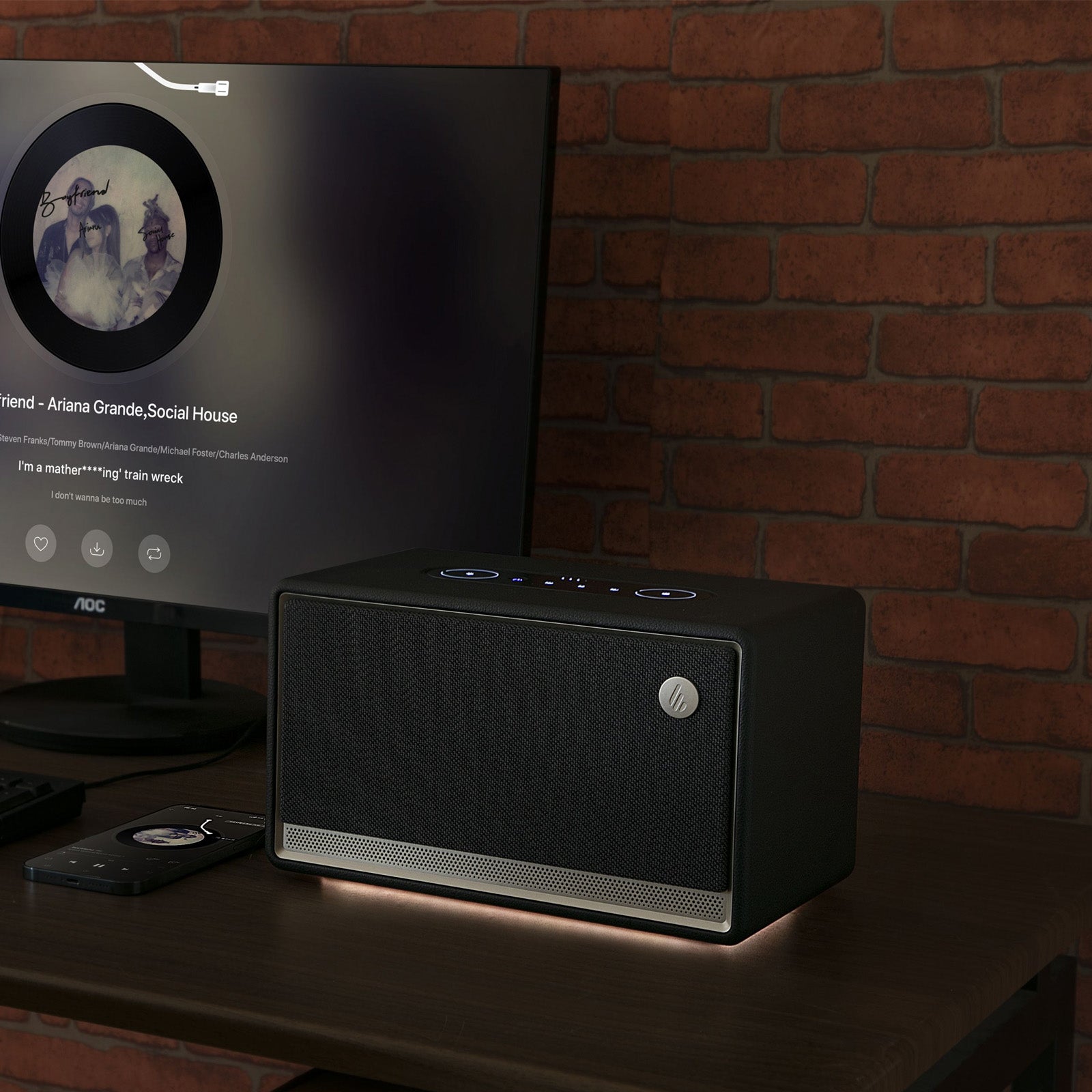 Haut-parleur sans fil de table Edifier, audio haute résolution Bluetooth 5.4 et 12 heures d'autonomie, son cristallin, connectivité multiple pour bureau à domicile et extérieur