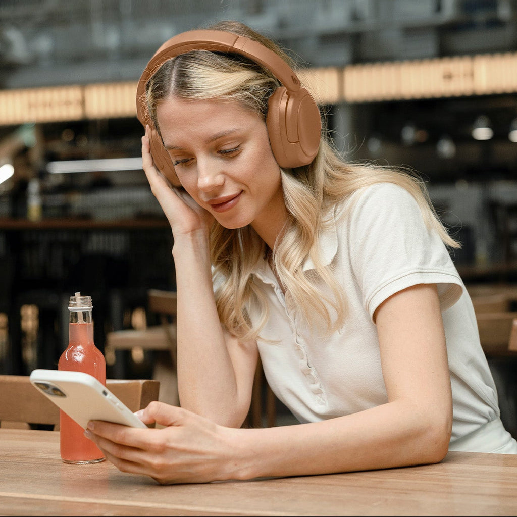 Casque supra-auriculaire Bluetooth Edifier V80 à réduction de bruit active hybride, sans fil, avec 45h d'autonomie, audio haute résolution filaire, chargement rapide, connexion multipoint pour les voyages et le bureau